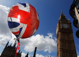 Brexit: Ψηφοφορία υψηλού ρίσκου για Τερέζα Μέι