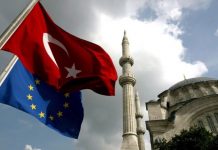 Άγκυρα: «Απαράδεκτες» οι δηλώσεις Μακρόν