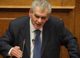 Απάντηση Παπαγγελόπουλου σε Σαμαρά για τη μήνυση