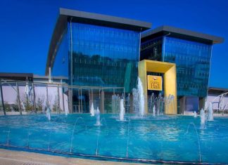 Στην Varde Partners το 31,7% των Golden Hall και Mediterranean Cosmos