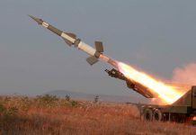 Η Β. Κορέα προχώρησε σε δύο δοκιμές πυραύλων κρουζ