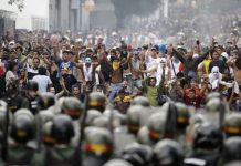 Βενεζουέλα: Ο Χουάν Γκουαϊδό καλεί σε νέες διαδηλώσεις