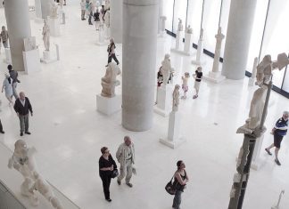 Ανοίγουν τη Δευτέρα τα μουσεία της χώρας