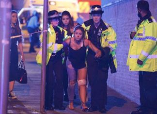 Παιδιά μεταξύ των 22 νεκρών σε συναυλία της Ariana Grande στο Manchester (video)