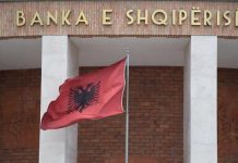 Ελληνική μία στις τέσσερις επενδύσεις στην Αλβανία