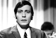 Πέθανε ο τραγουδιστής Γιάννης Καλατζής (Video)