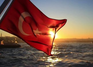 Οι Τούρκοι παγώνουν τη συμφωνία επανεισδοχής προσφύγων με την Ελλάδα