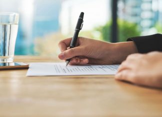 Κατά 74,2% αυξήθηκαν τα διαζύγια το 2017