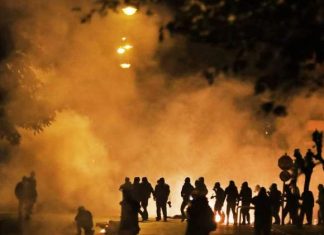 Επεισόδια στην πορεία για Γρηγορόπουλο στην Αθήνα