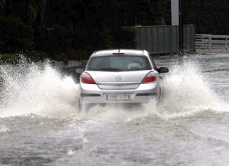 Διακοπή κυκλοφορίας στην παλαιά εθνική οδό Ελευσίνας – Θήβας