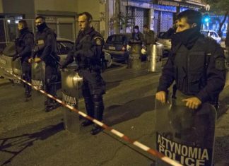 Ανάληψη ευθύνης για την επίθεση με μολότοφ κατά των ΜΑΤ στο ΑΠΘ