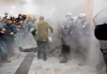 Τροπολογία: Δίωξη σε όποιον εμποδίζει διεξαγωγή πλειστιριασμού