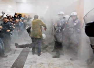 Τροπολογία: Δίωξη σε όποιον εμποδίζει διεξαγωγή πλειστιριασμού