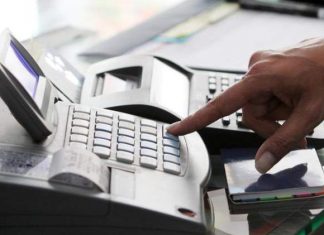 Νέα λαβράκια φοροδιαφυγής βγάζουν οι έλεγχοι της ΑΑΔΕ