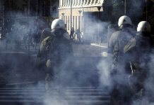 Ποινική δίωξη για βαριά αδικήματα κατά 9 συλληφθέντων στα επεισόδια έξω από τη Βουλή