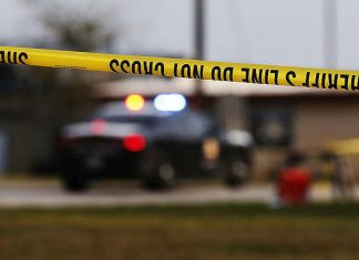 Δύο 15χρονοι τραυματίστηκαν από σφαίρες σε σχολείο στο Λος Άντζελες