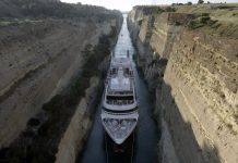 Κλείνει για 15 μέρες η διώρυγα της Κορίνθου λόγω κατολίσθησης βράχων