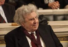 Πέθανε σε ηλικία 96 ετών ο Μίκης Θεοδωράκης
