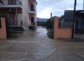 Πλημμύρισαν σπίτια σε Αγιόκαμπο και Σωτηρίτσα στη Λάρισα