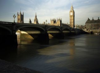 Θύμα σεξουαλικής παρενόχλησης 1 στους 5 εργαζόμενους στο βρετανικό κοινοβούλιο (Westminster)