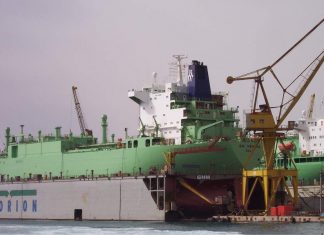 Κοντά σε συμφωνία για τα ναυπηγεία Νεωρίου Σύρου