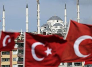 Κορονοϊός: Το σχέδιο της Τουρκίας για επιστροφή στην κανονικότητα