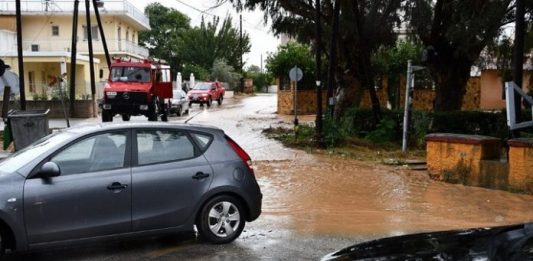 Σε κόκκινο συναγερμό σήμερα Πελοπόννησος, Δ. Ελλάδα, Ιόνιο και Ήπειρος ενόψει επιδείνωσης του καιρού