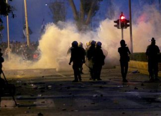 Θεσσαλονίκη: Επίθεση με μολότοφ κοντά στο τουρκικό προξενείο