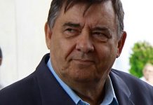 Επίθεση με μπογιές στο σπίτι του Γιώργου Καρατζαφέρη