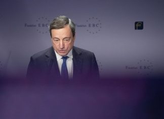 Νέο πρόγραμμα ποσοτικής χαλάρωσης προανήγγειλε ο Ντράγκι