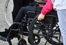 Συγκέντρωση ΑΜΕΑ στο κέντρο της Αθήνας