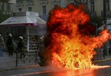 Επεισόδια στο συλλαλητήριο για τον Γρηγορόπουλο σε Αθήνα – Θεσσαλονίκη (upd)