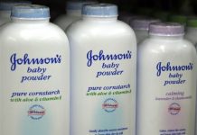 Γνώριζαν επί δεκαετίες ότι το Johnson’s Baby Powder περιείχε καρκινογόνες ουσίες