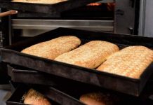 Έως και 50% ακριβότερη η τιμή της Λαγάνας στα αρτοποιεία