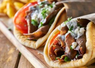 Το Υπουργείο Οικονομίας για την αύξηση 10%-15% στο σουβλάκι