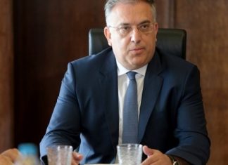 “Η ψήφος των Ελλήνων του εξωτερικού να εγκριθεί με 300 ψήφους”