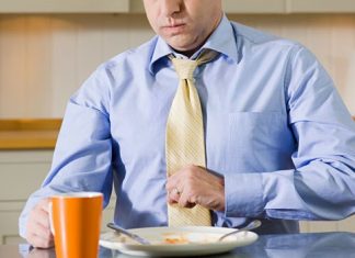 Καρκίνος του Στομάχου: Συμπτώματα και Θεραπεία