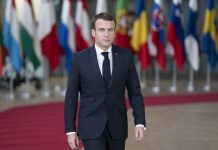 Έκκληση Μακρόν για δημοσιονομική αλληλεγγύη στην ΕΕ