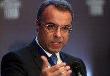 Σταϊκούρας: Γενναία μείωση προκαταβολής φόρου για επιχειρήσεις