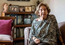 Πέθανε η Άλκη Ζέη