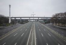 Κορονοϊός: Άγνωστο πότε θα χαλαρώσουν τα μέτρα λένε οι ειδικοί