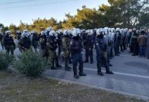 Επεισόδια σε Χιο και Λέσβο για τις κλειστές δομές