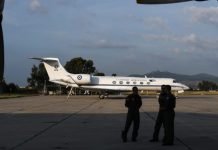 Νέα τουρκική πρόκληση με το αεροσκάφος του Δένδια – Για «τεχνικό λάθος» μιλά η Άγκυρα