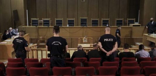 Δίκη Χρυσής Αυγής – Ένοχοι και στο Εφετείο οι 42 κατηγορούμενοι