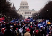 Σε υψηλά τετραετίας η ανεργία στις ΗΠΑ