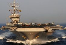 Στο Μαράθι το αεροπλανοφόρο USS Dwight D. Eisenhower