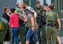 Αντιφασιστικά μηνύματα ήταν γραμμένα στους κάλυκες του όπλου του φερόμενου δολοφόνου του Τσάρλι Κερκ