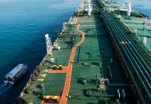 Η Βενεζουέλα λέει ότι οι εξαγωγές πετρελαίου συνεχίζονται ομαλά, παρά τον αποκλεισμό των ΗΠΑ