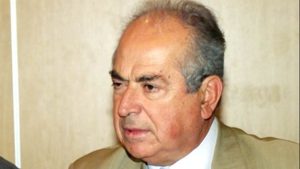 Dimitris Apostolakis