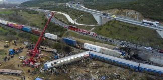 Φλωρίδης (για εκταφές των νεκρών των Τεμπών): Εάν οι εξετάσεις που ζητούν οι συγγενείς, δεν μπορούν να γίνουν στα ελληνικά εργαστήρια, θα ζητηθεί η συνδρομή των ξένων εργαστηρίων